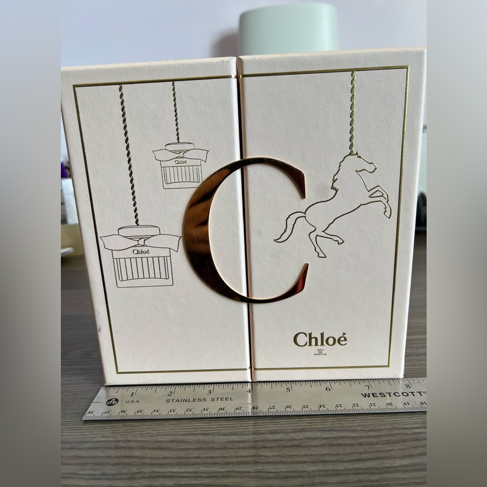 CHLOE big empty Perfume box